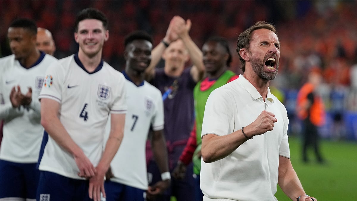 England's manager Gareth Southgate celebrates at the end of a semifinal against Netherlands at the Euro 2024 soccer tournament in Dortmund, Germany, Wednesday, July 10, 2024. England won the game 2-1.  - (AP Photo/Thanassis Stavrakis)